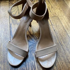 Style and Co Tan pumps